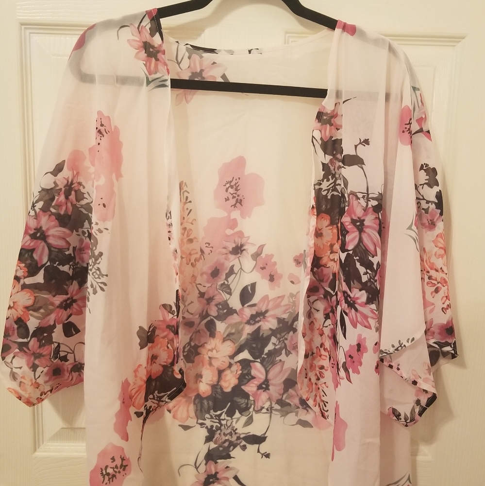 NEW floral cardigan